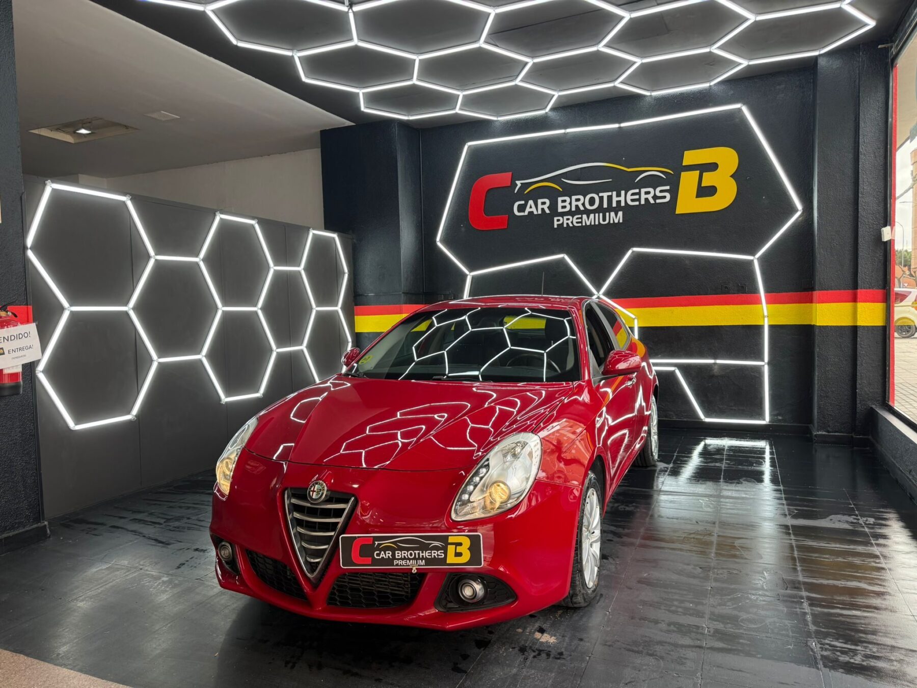 ALFA ROMEO Giullieta DISTINTIVE