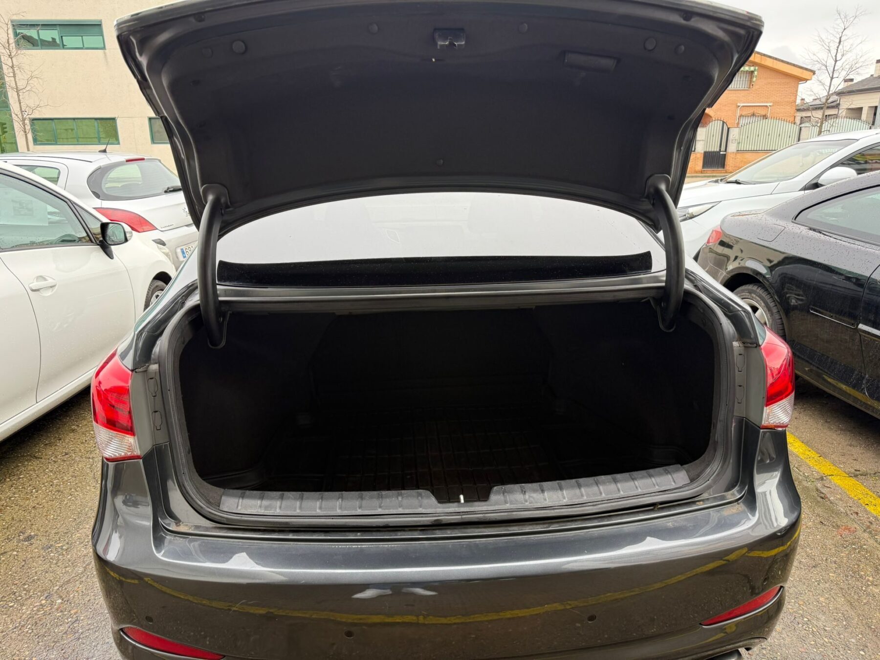 HYUNDAI I40 klass blue 