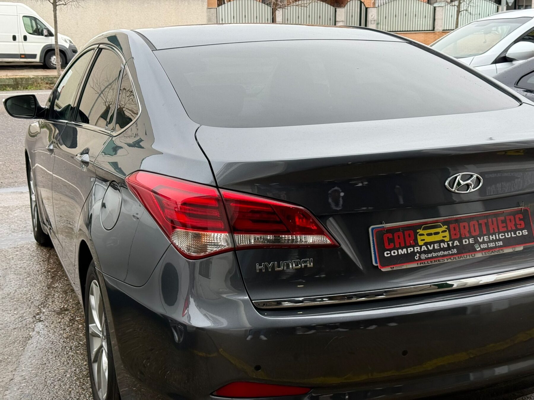 HYUNDAI I40 klass blue 