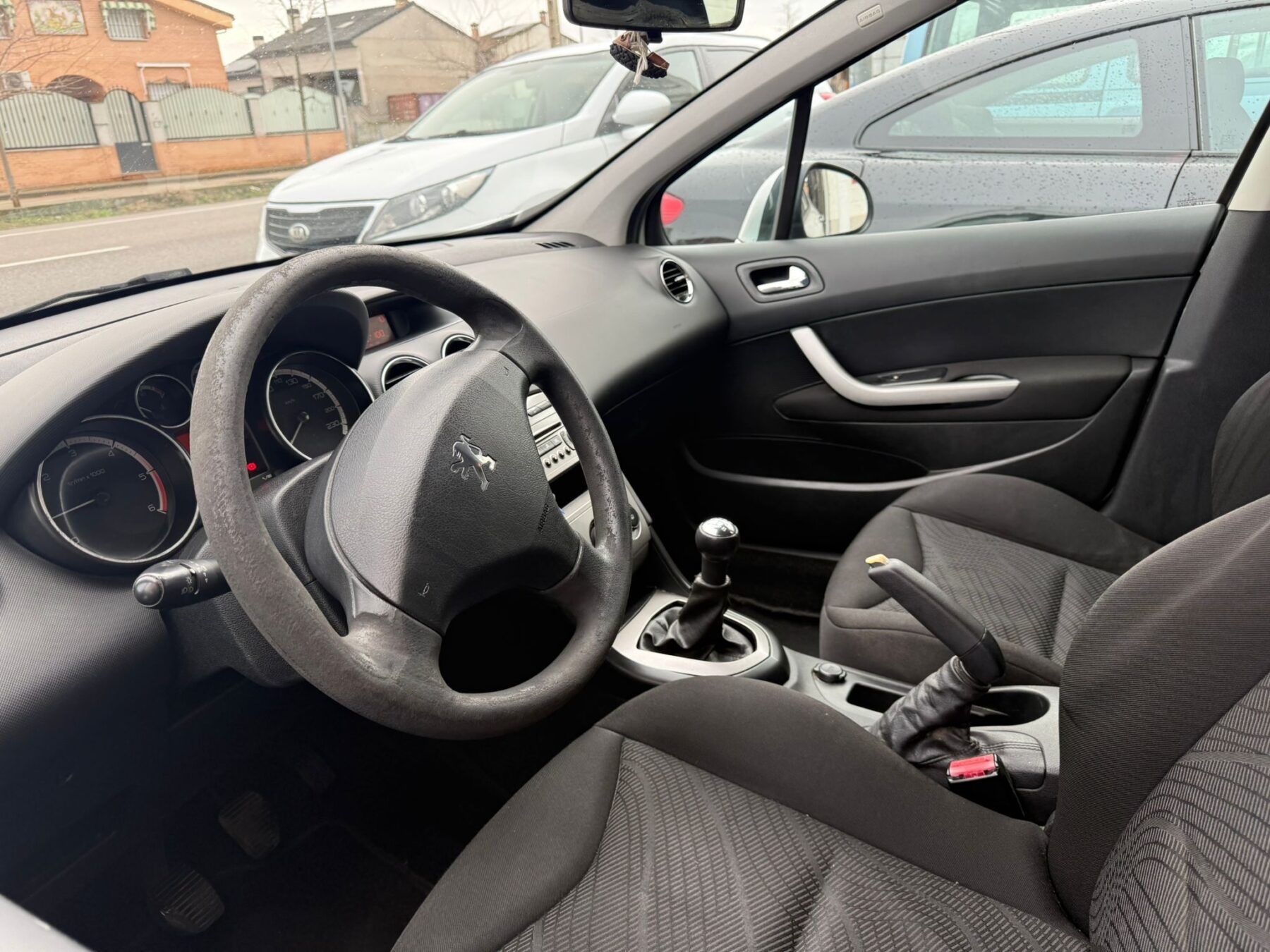 PEUGEOT 308 hdi