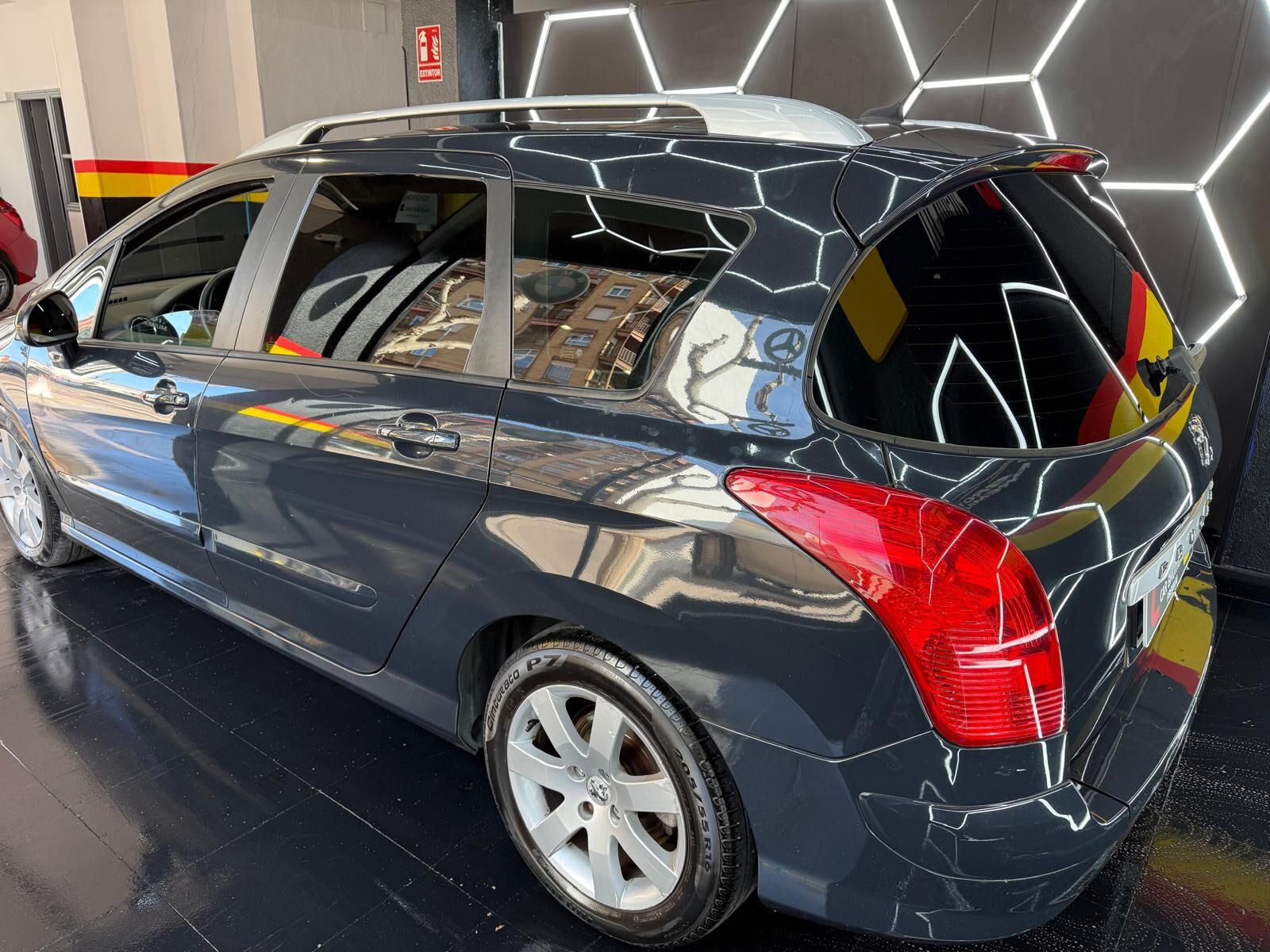 PEUGEOT 308 sw 1.6 hdi 7 plazas 