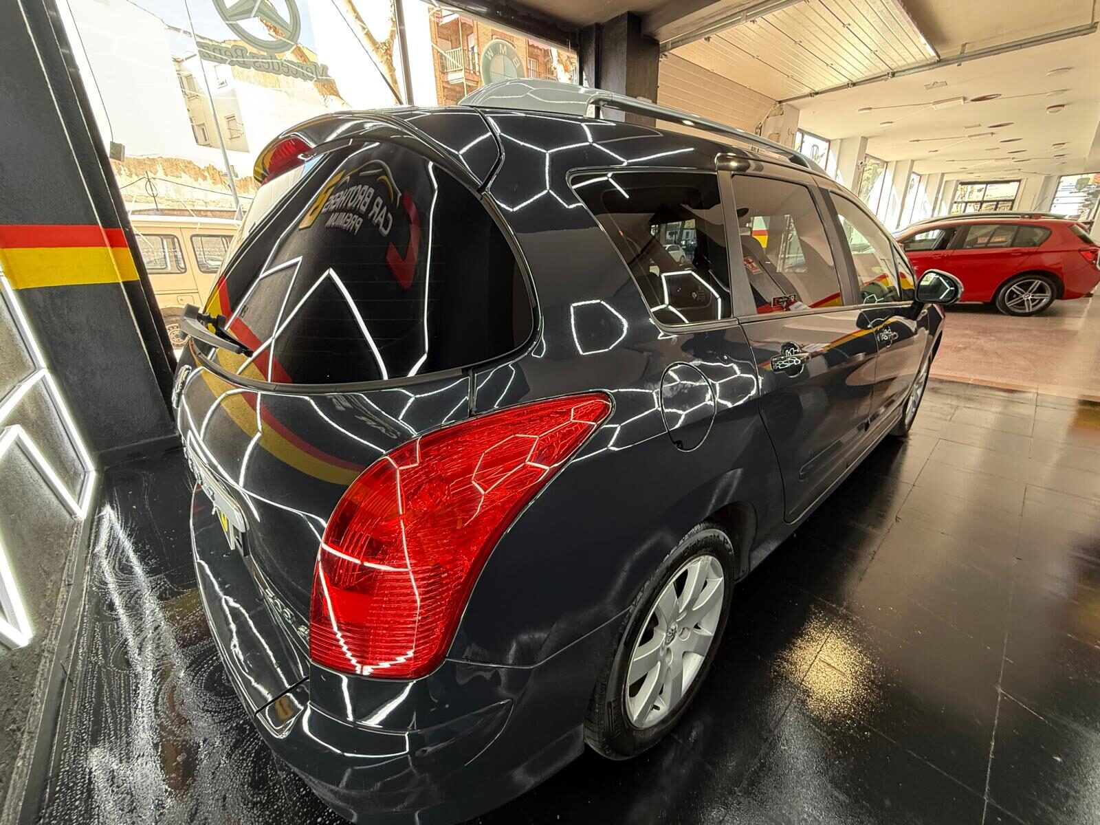 PEUGEOT 308 sw 1.6 hdi 7 plazas 