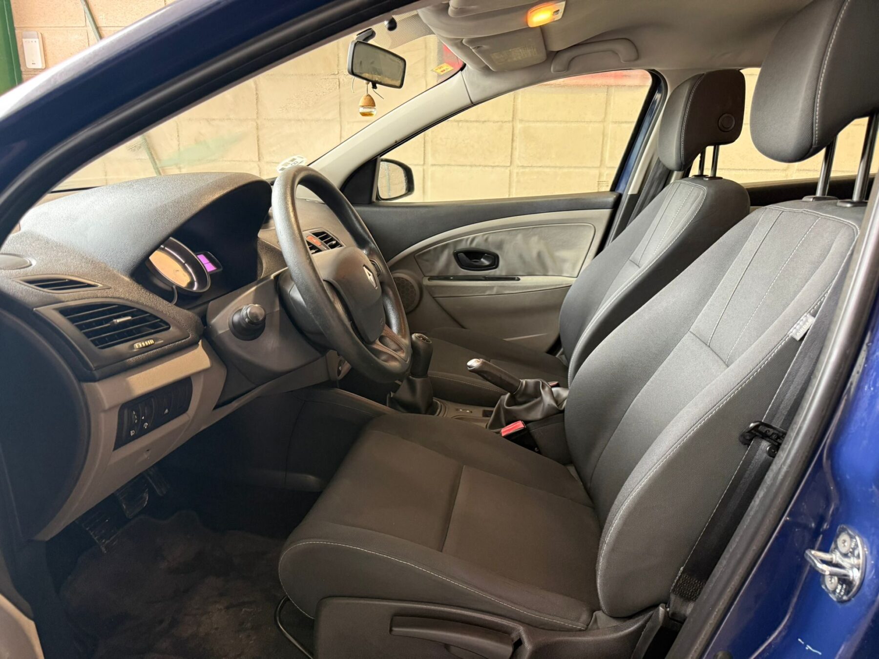 RENAULT Megane sport