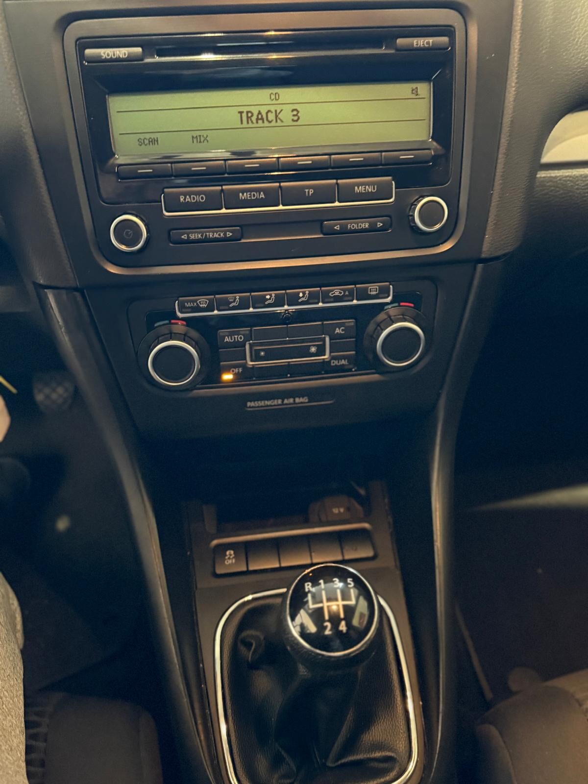 VOLKSWAGEN Golf 1.6 tdi blue motion 