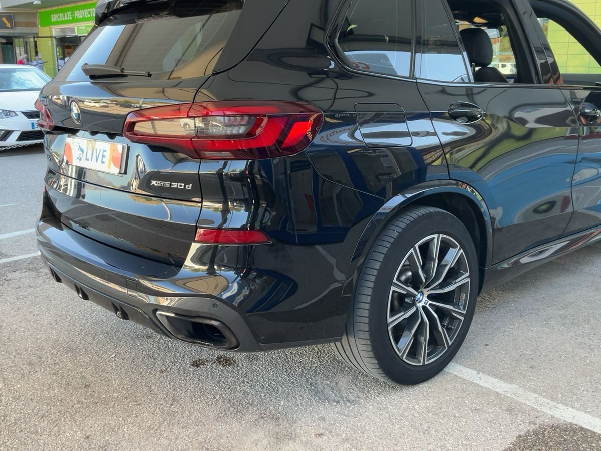 BMW X5  xDrive 30d M Sport