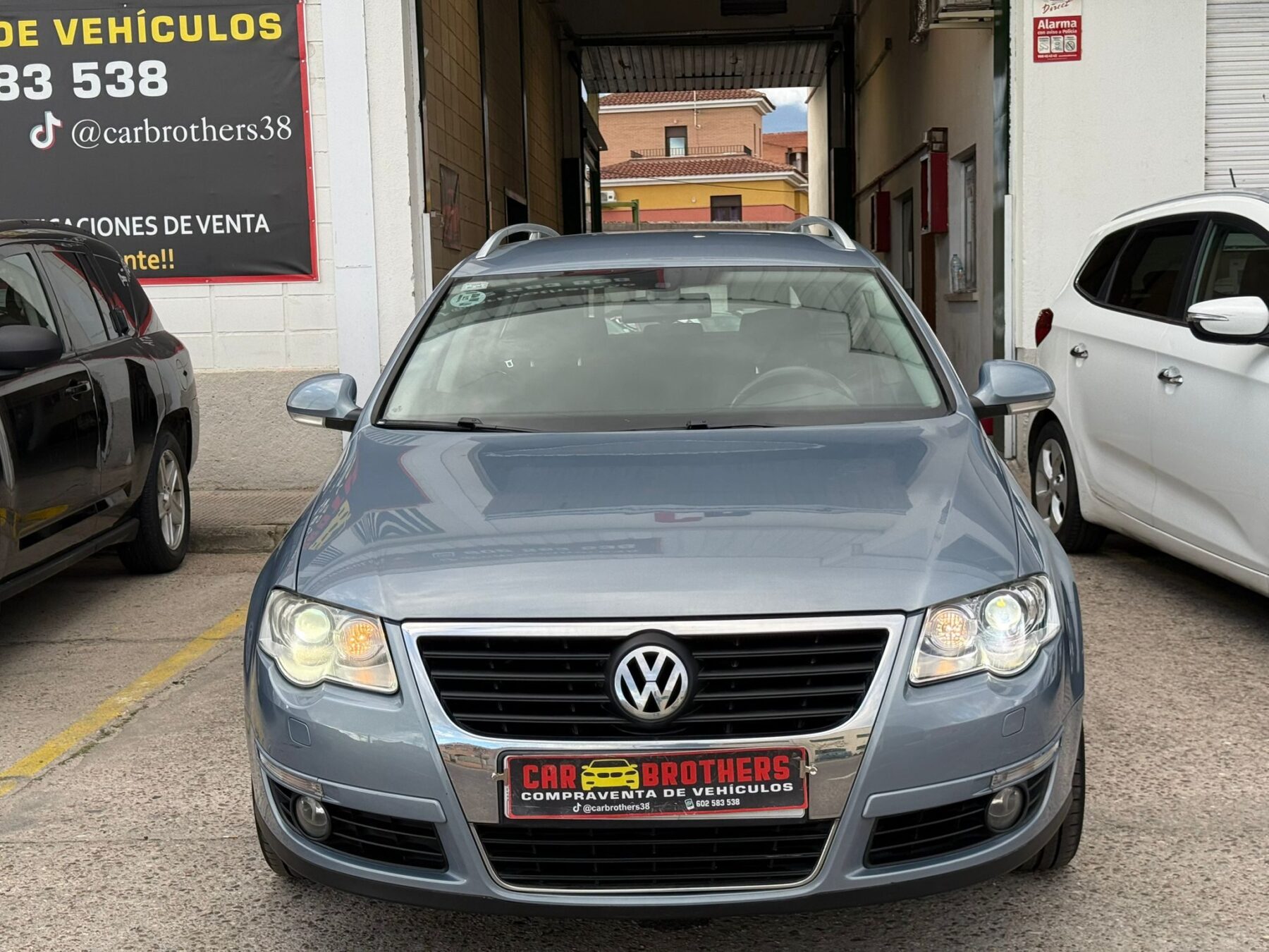 VOLKSWAGEN passat advance plus