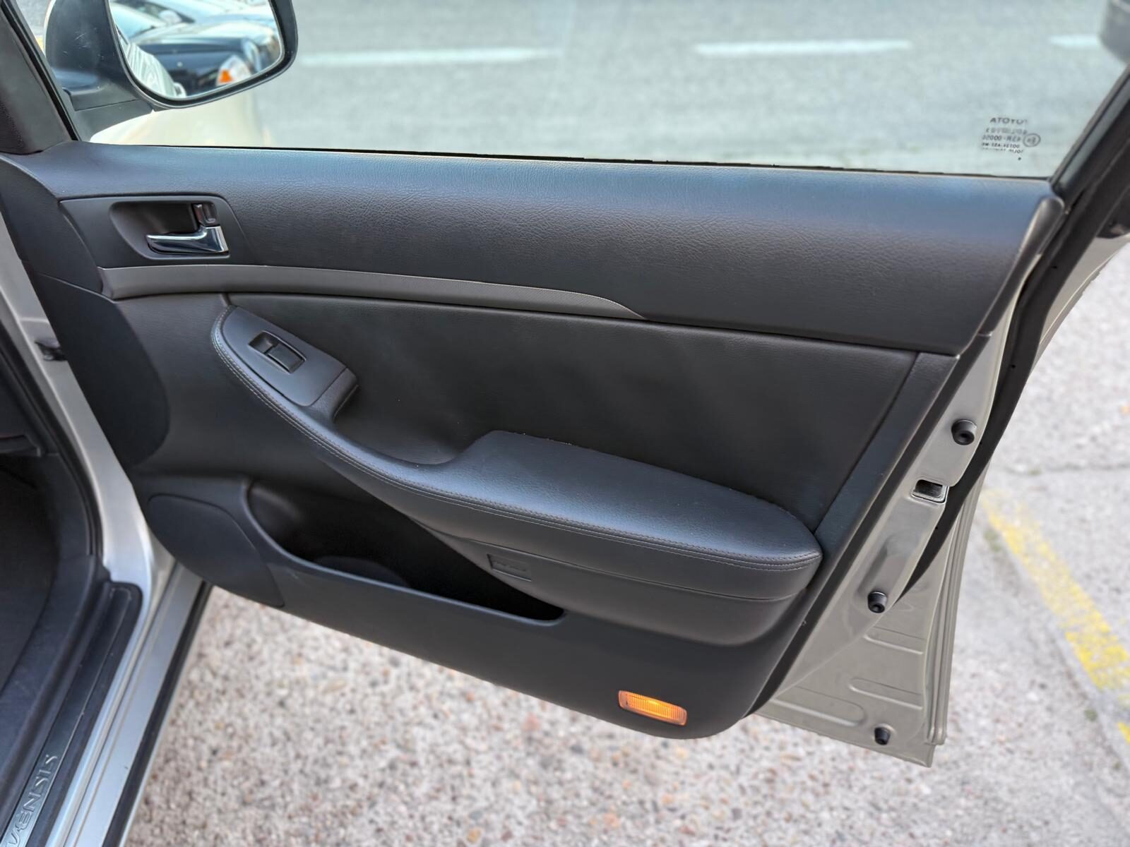 TOYOTA AVENSIS 2.2 d-4d