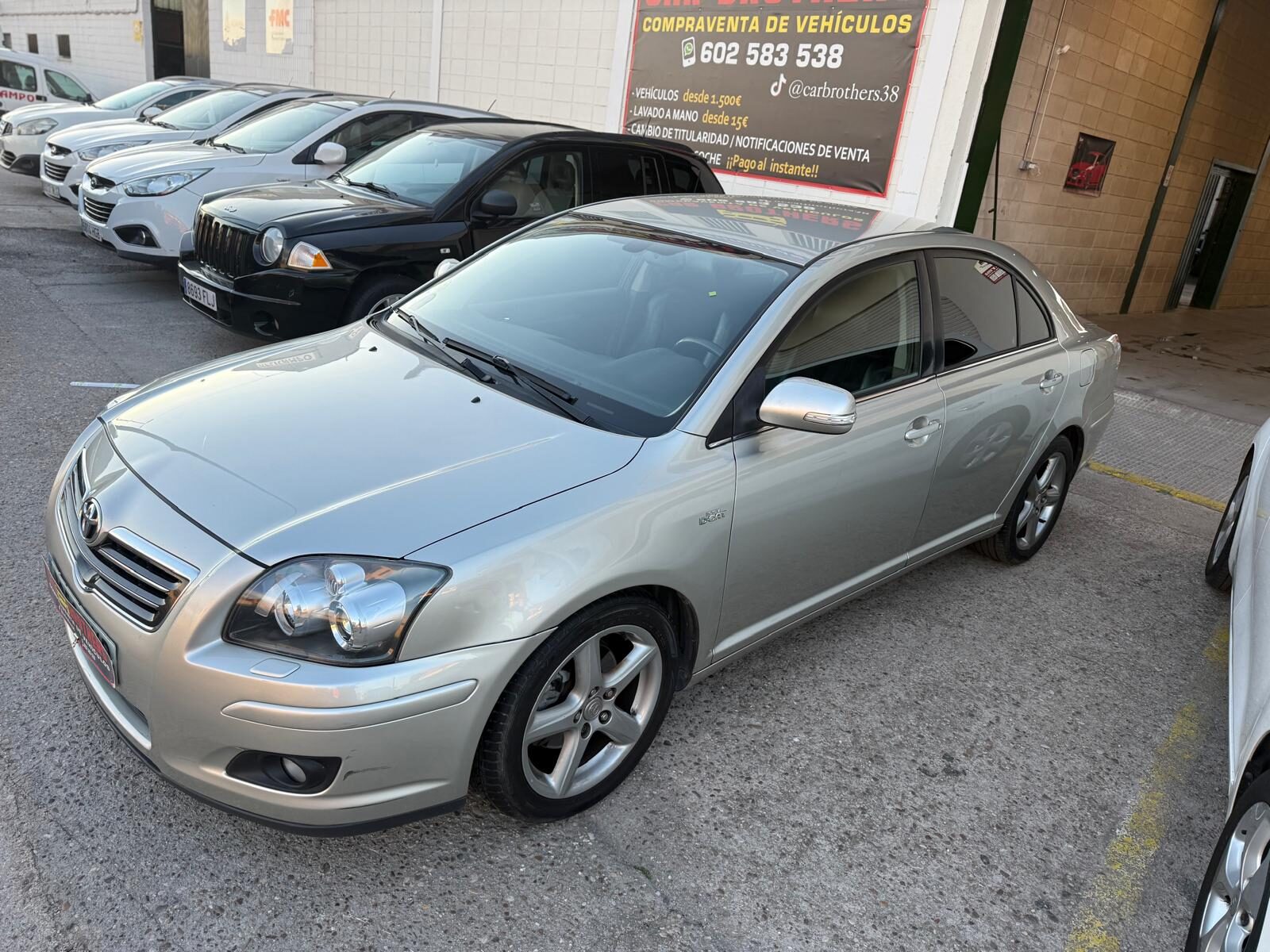 TOYOTA AVENSIS 2.2 d-4d