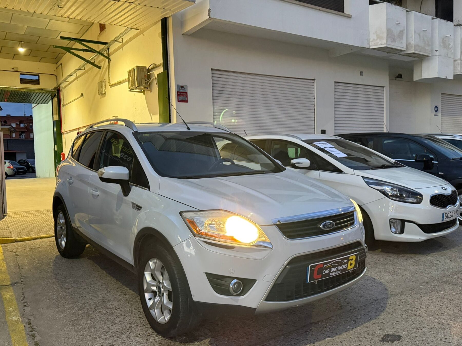 FORD kuga titanium
