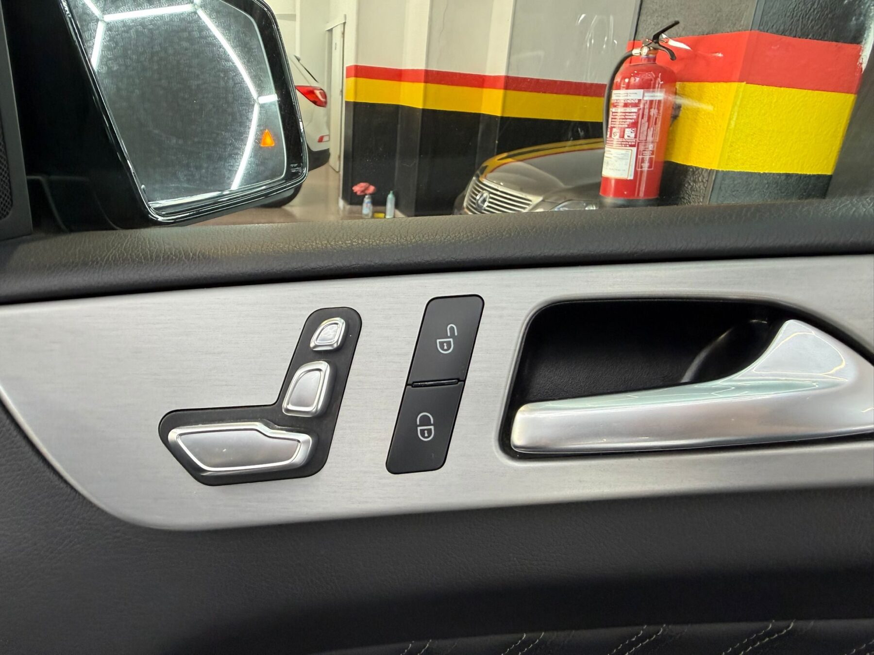 MERCEDES-BENZ GLE AMG-LINE