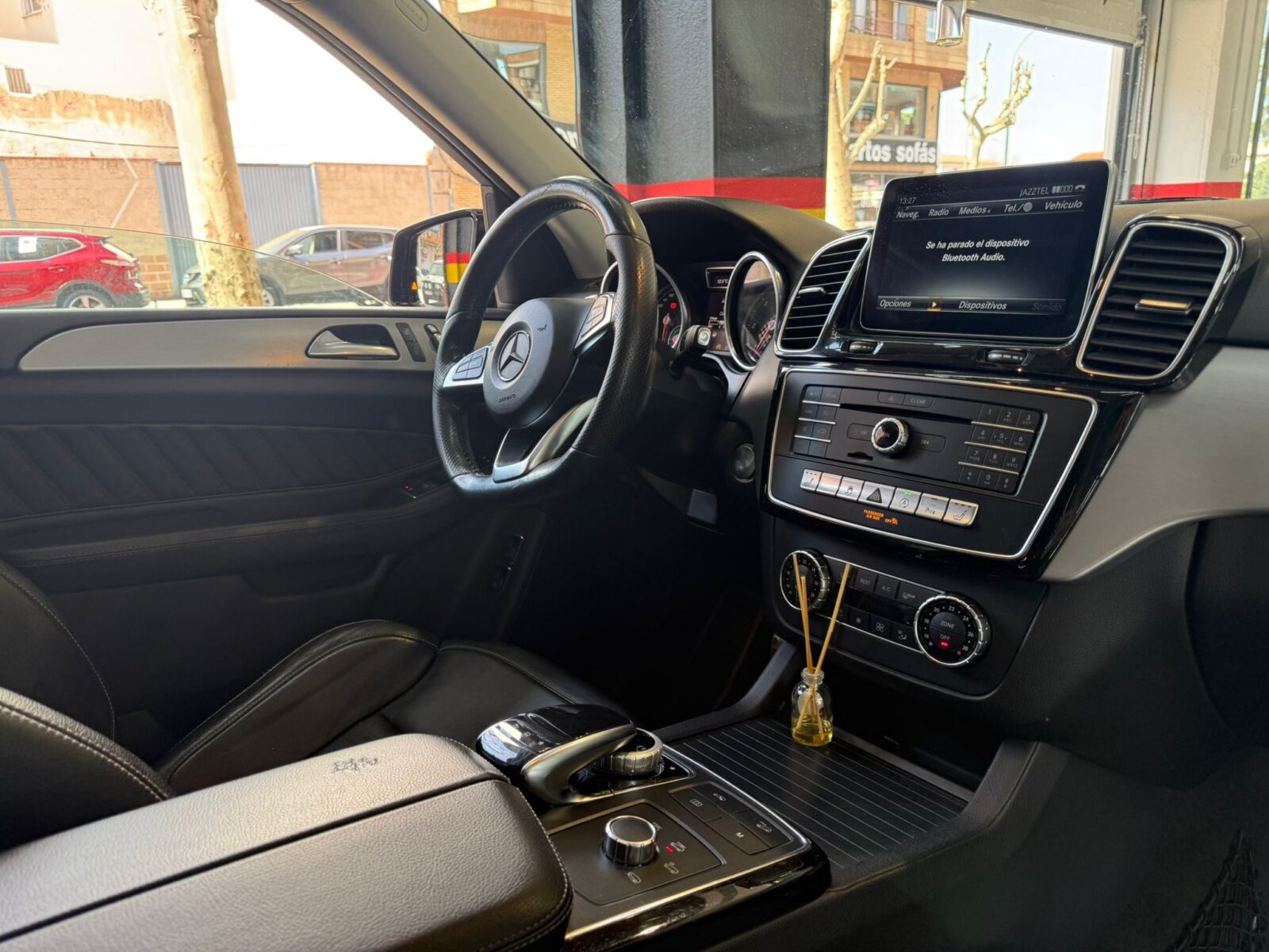 MERCEDES-BENZ GLE AMG-LINE