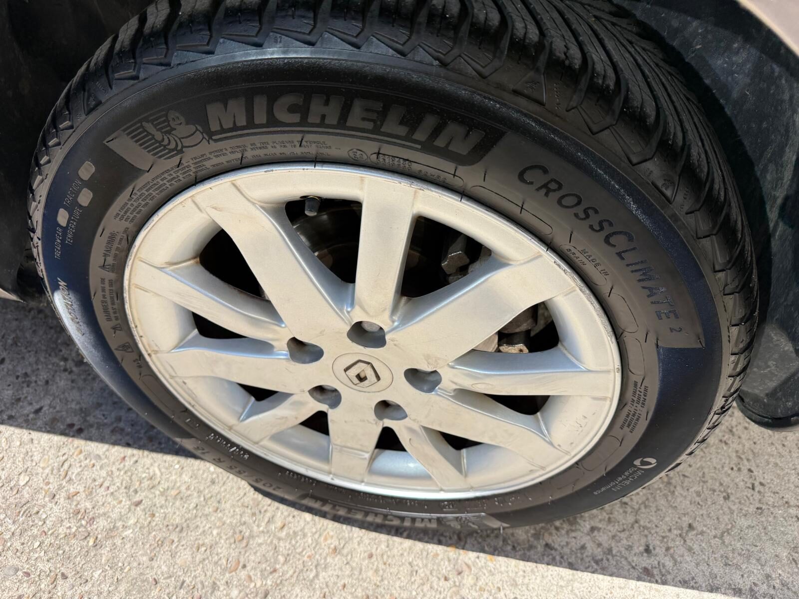 RENAULT Megane 1.6i tom tom 