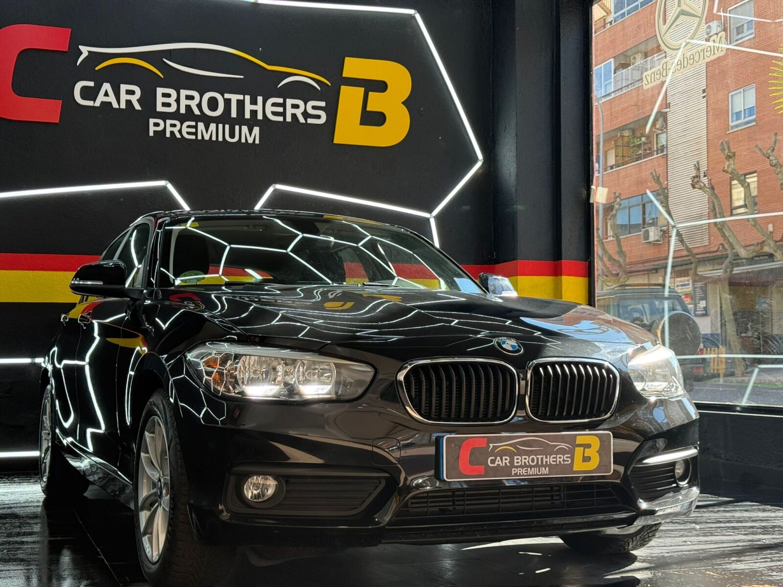 BMW Serie 1 ADVANTAGE