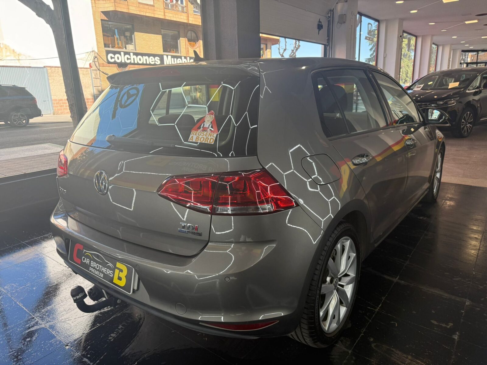 VOLKSWAGEN Golf SPORT