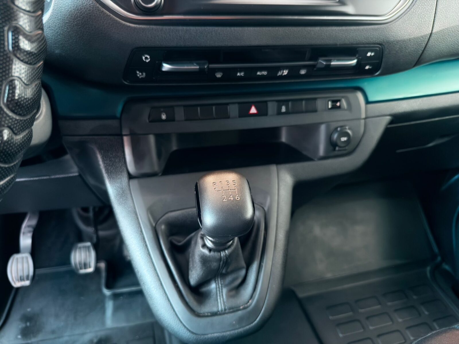 PEUGEOT 2.0 HDI ACTIVE