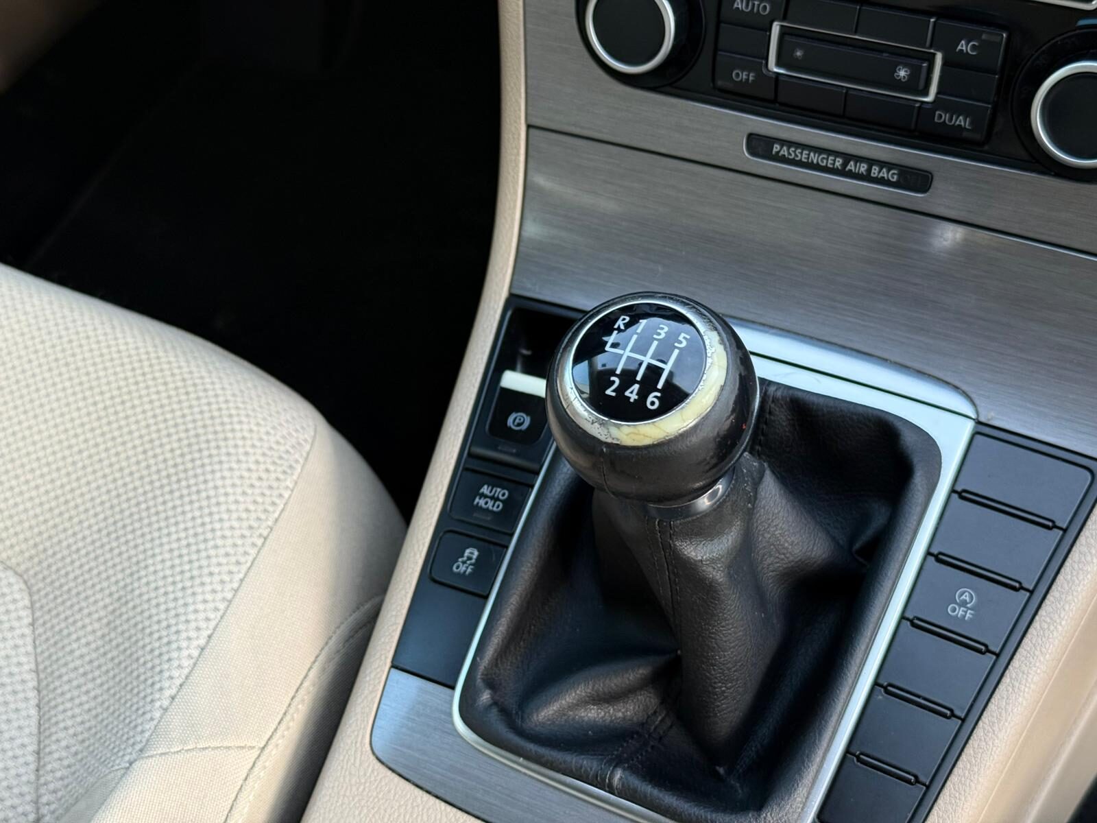 VOLKSWAGEN passat 2.0 TDI ADVANCE