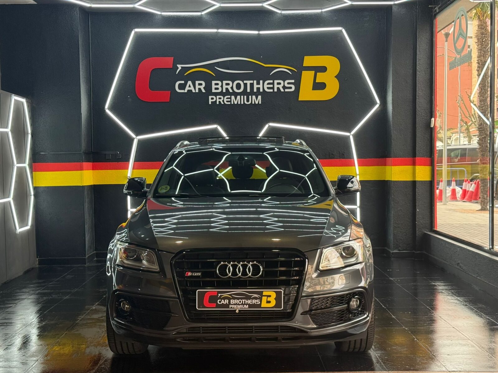AUDI SQ5 CUATTRO