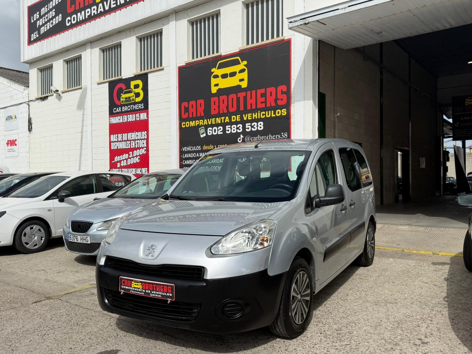 PEUGEOT PARNTER business