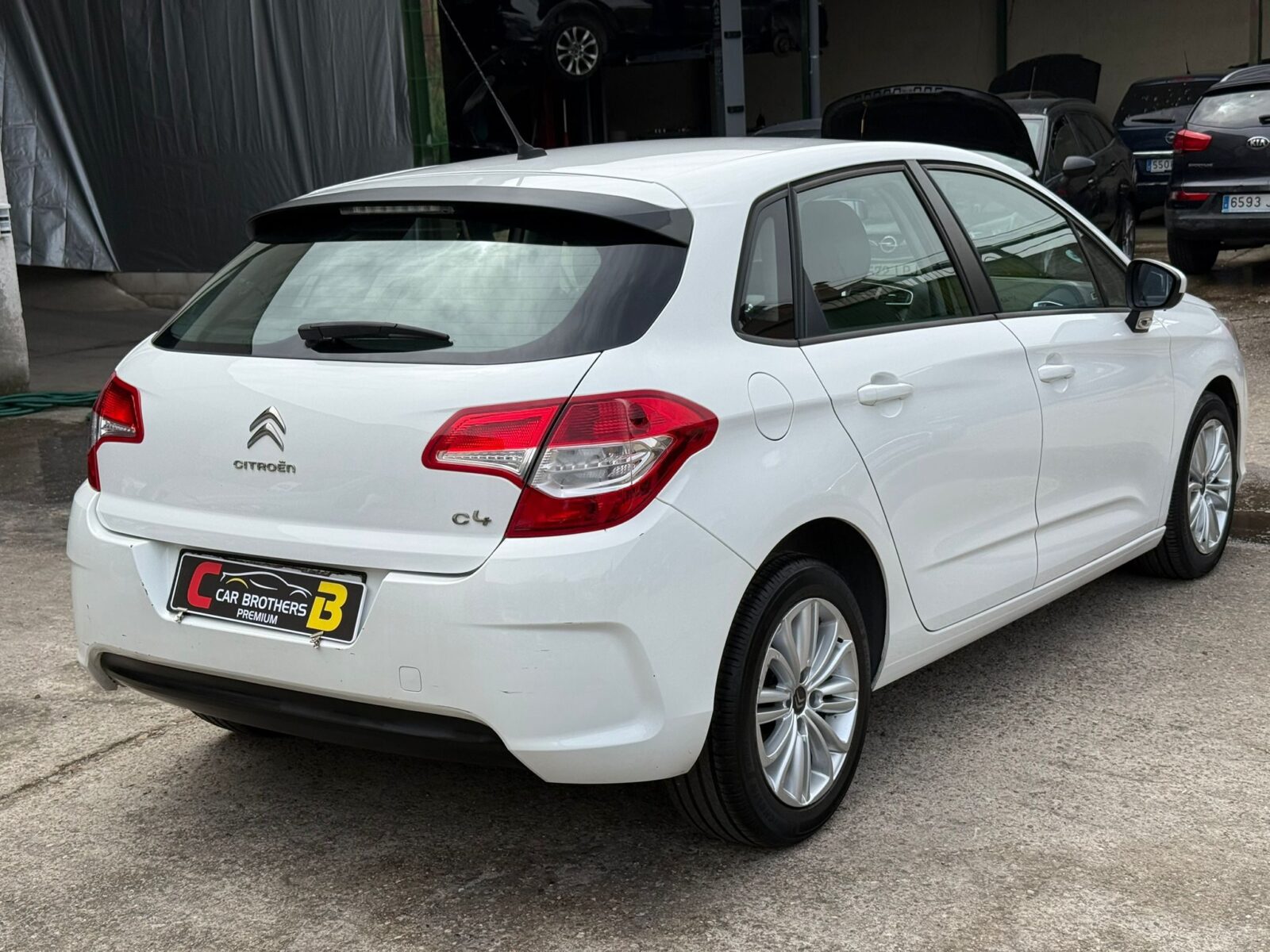 CITROEN C4 1.6 HDI LIVE EDITION