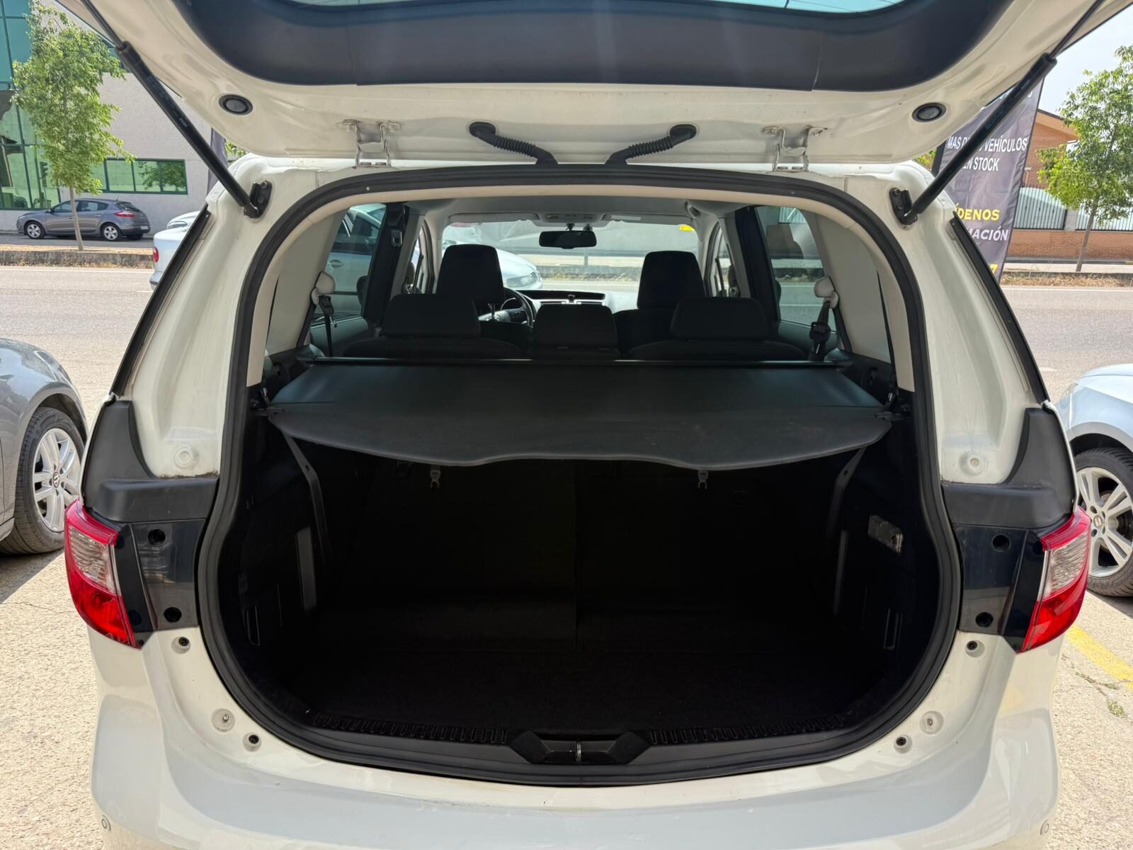 MAZDA 5 ACTIVE