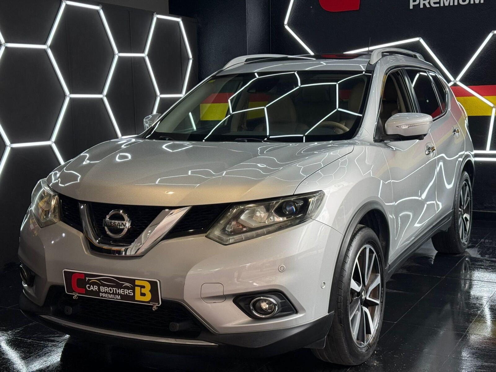 NISSAN XTRAIL TEKNA 360
