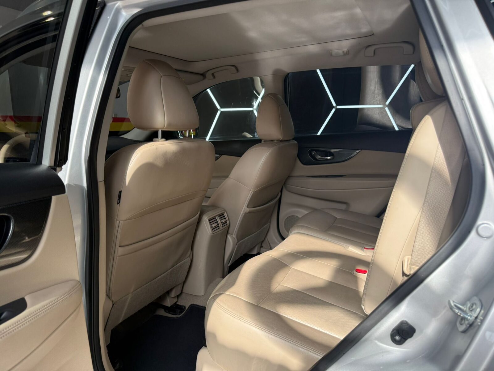 NISSAN XTRAIL TEKNA 360