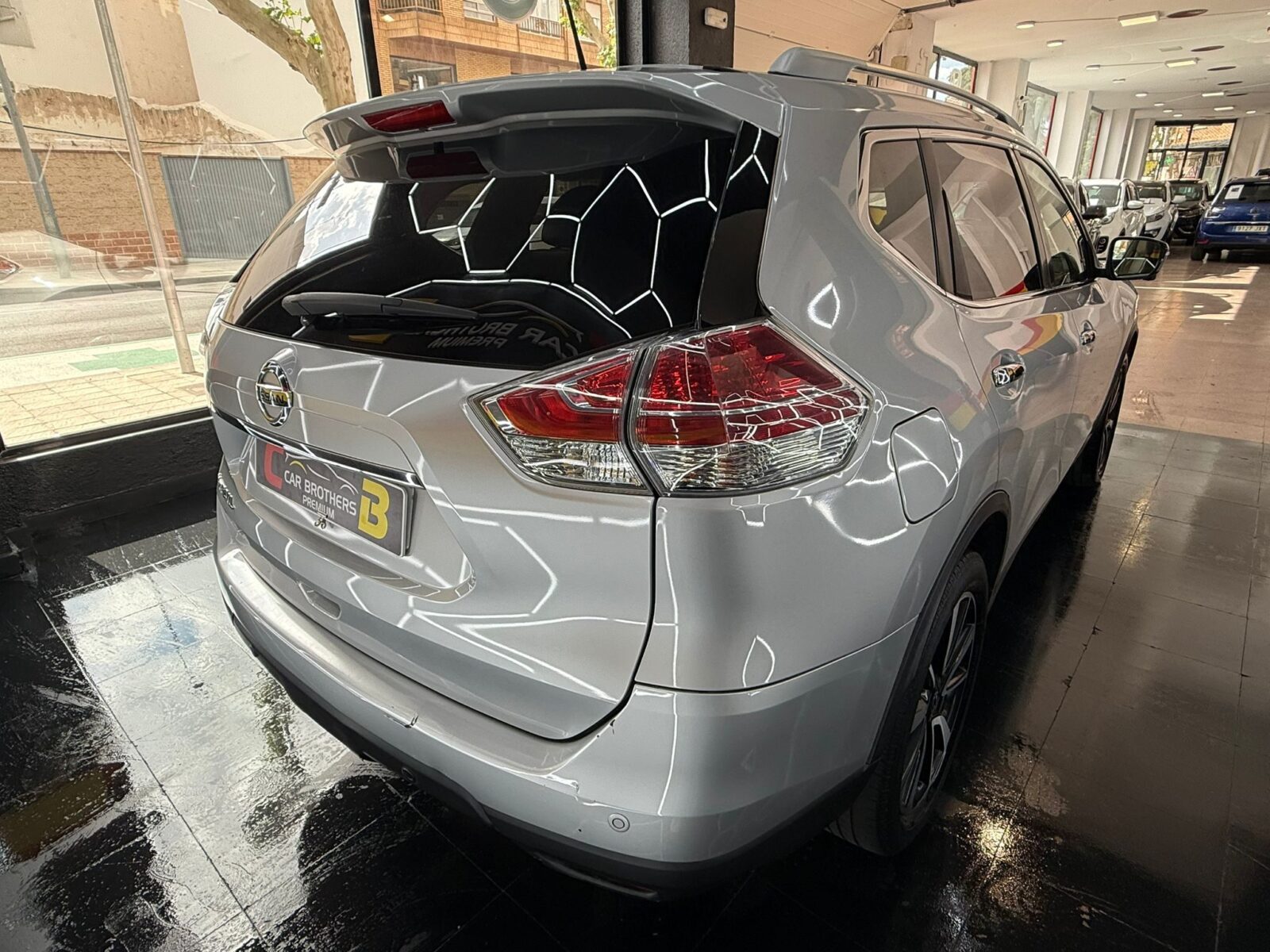 NISSAN XTRAIL TEKNA 360