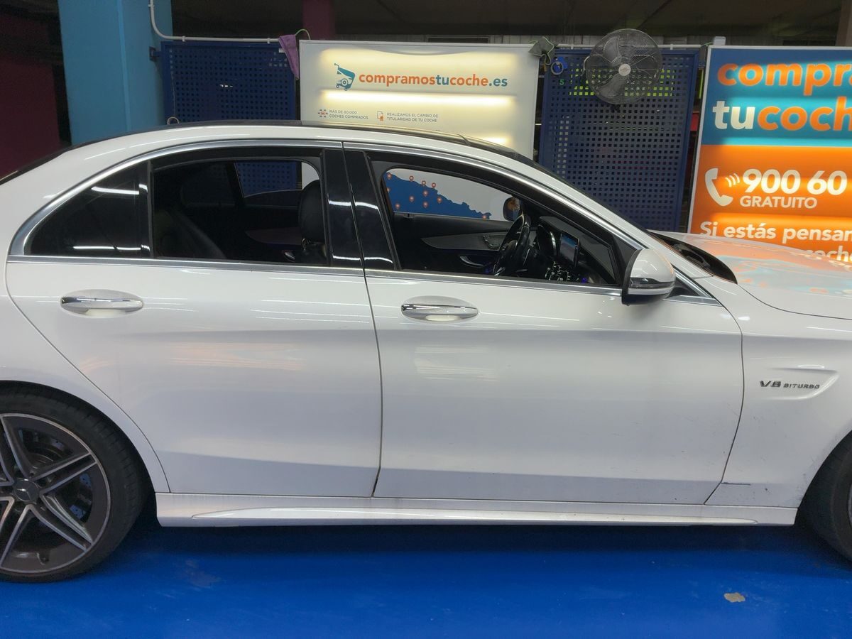 MERCEDES-BENZ C-CLASS 63 AMG