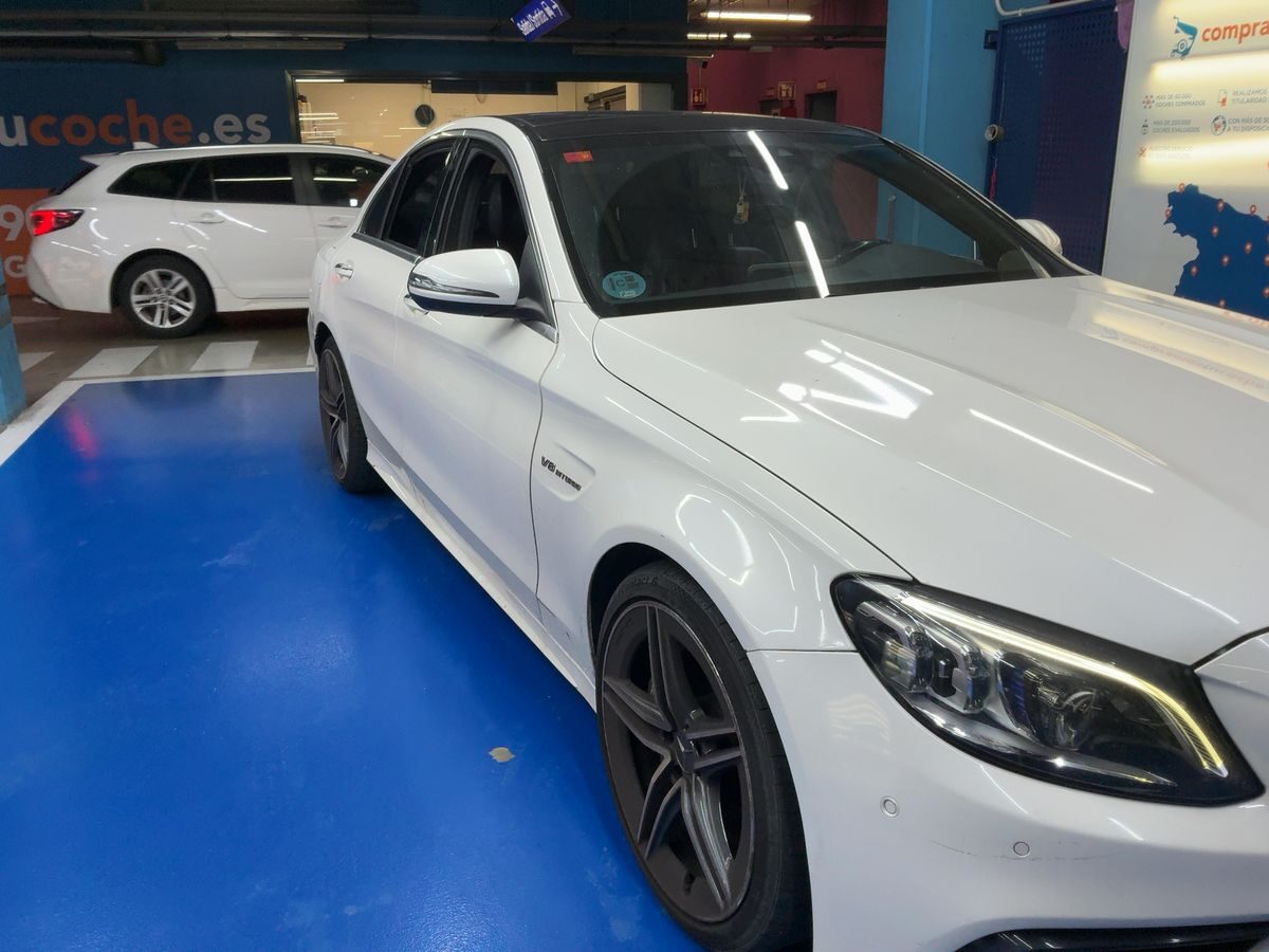 MERCEDES-BENZ C-CLASS 63 AMG