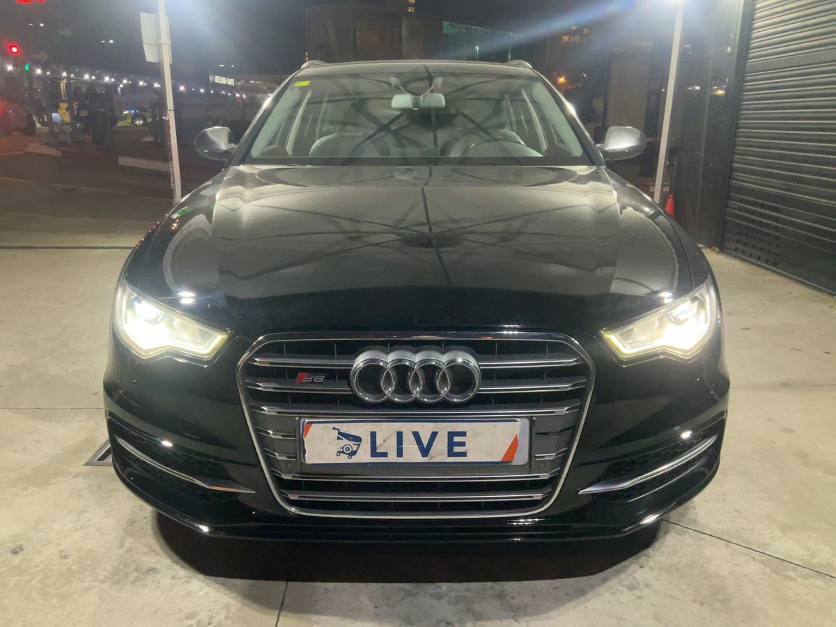 AUDI S6 CUATTRO