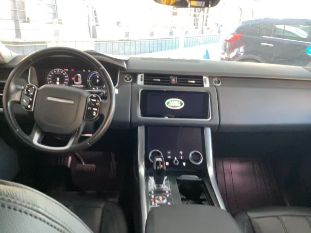 LAND-ROVER SPORT HYBRID HSE DYNANIC 