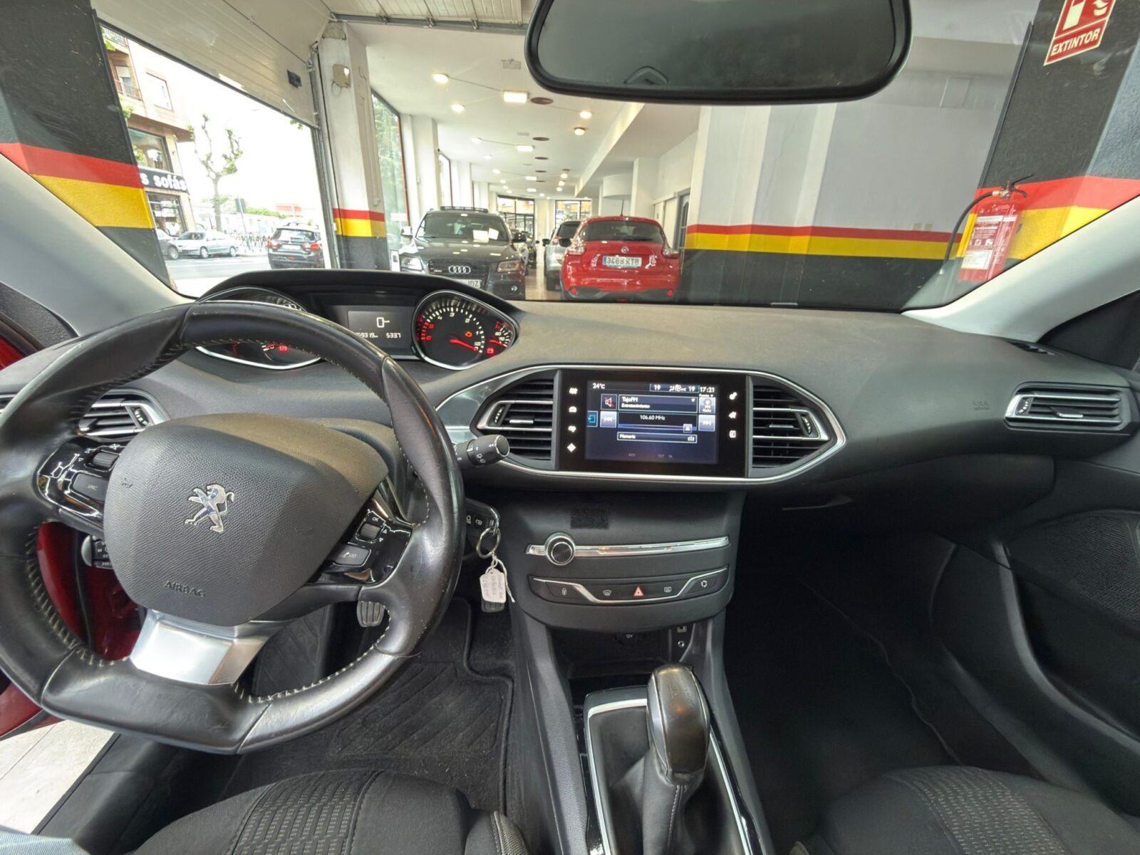 PEUGEOT 308 1.6 HDI STYLE
