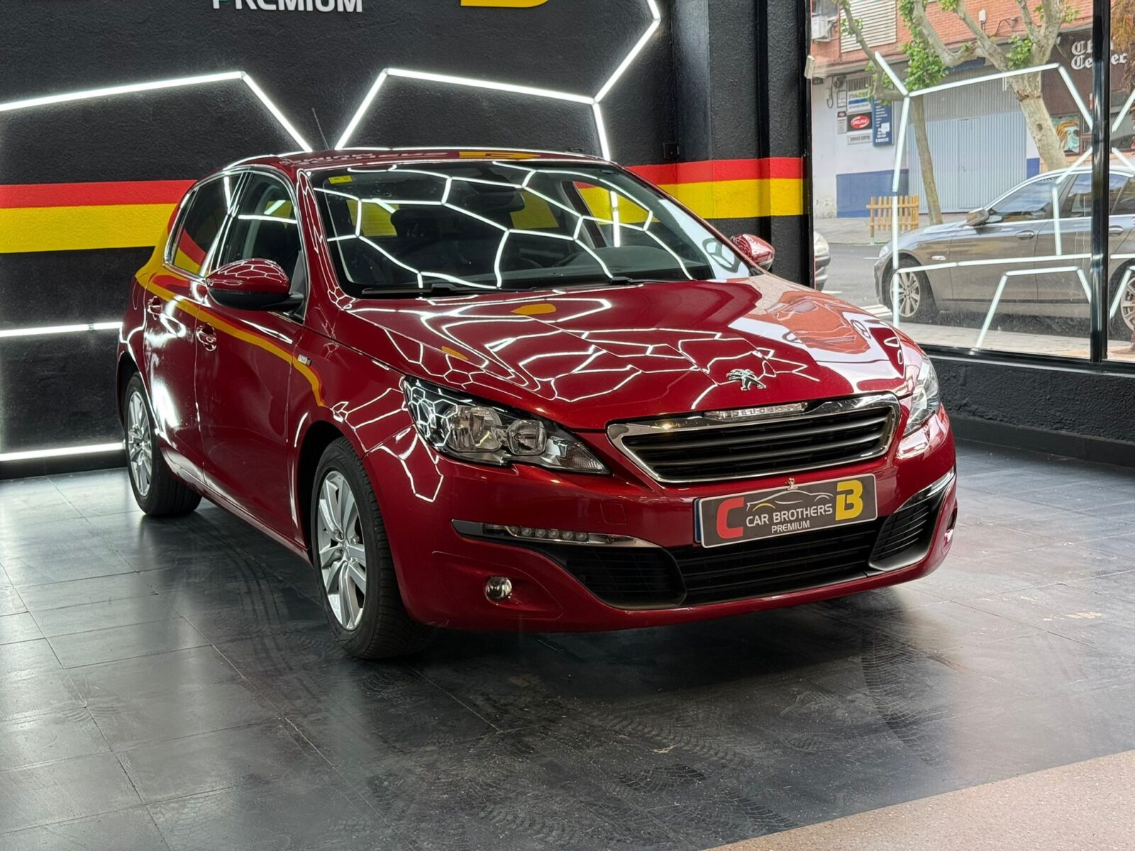 PEUGEOT 308 1.6 HDI STYLE
