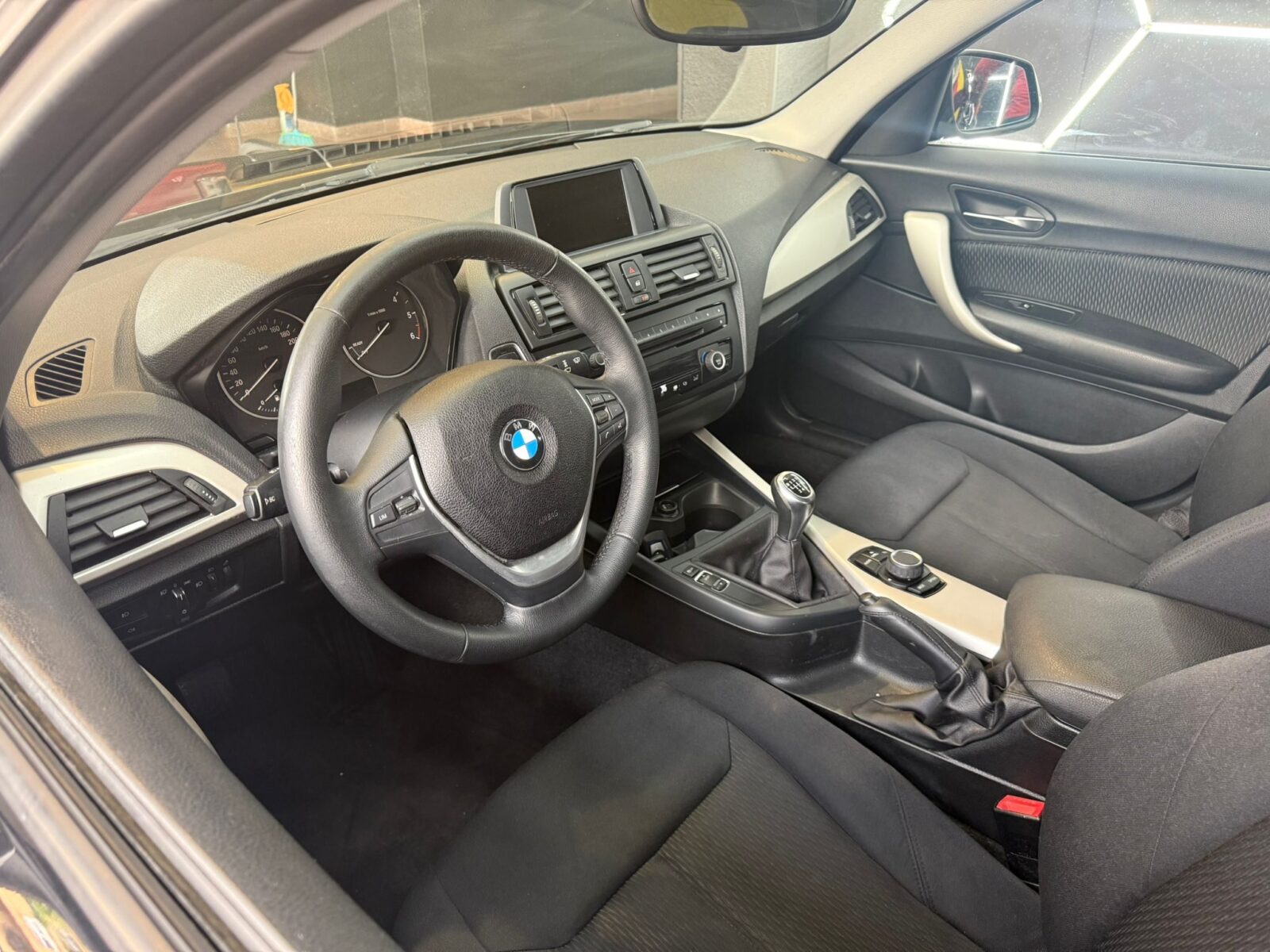 BMW Serie 1 116D 2.0 DIESEL