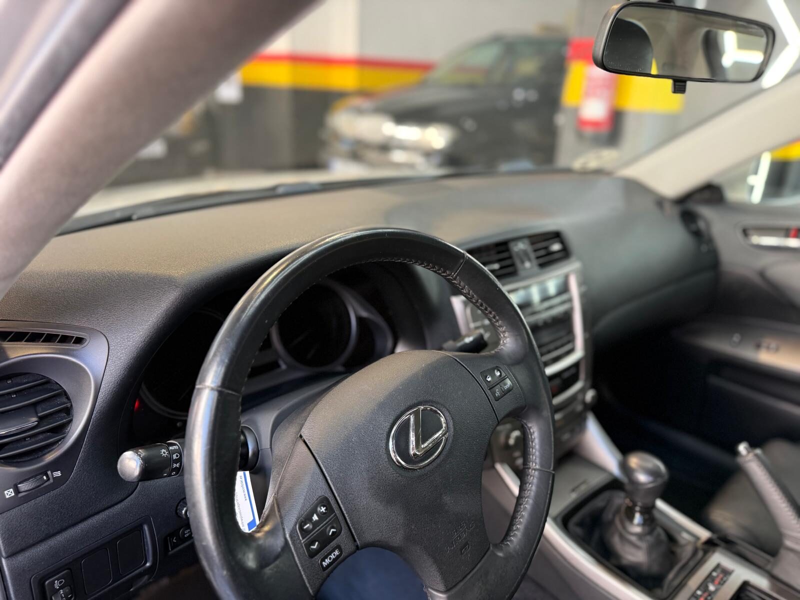 LEXUS is220 2.2 dcat 