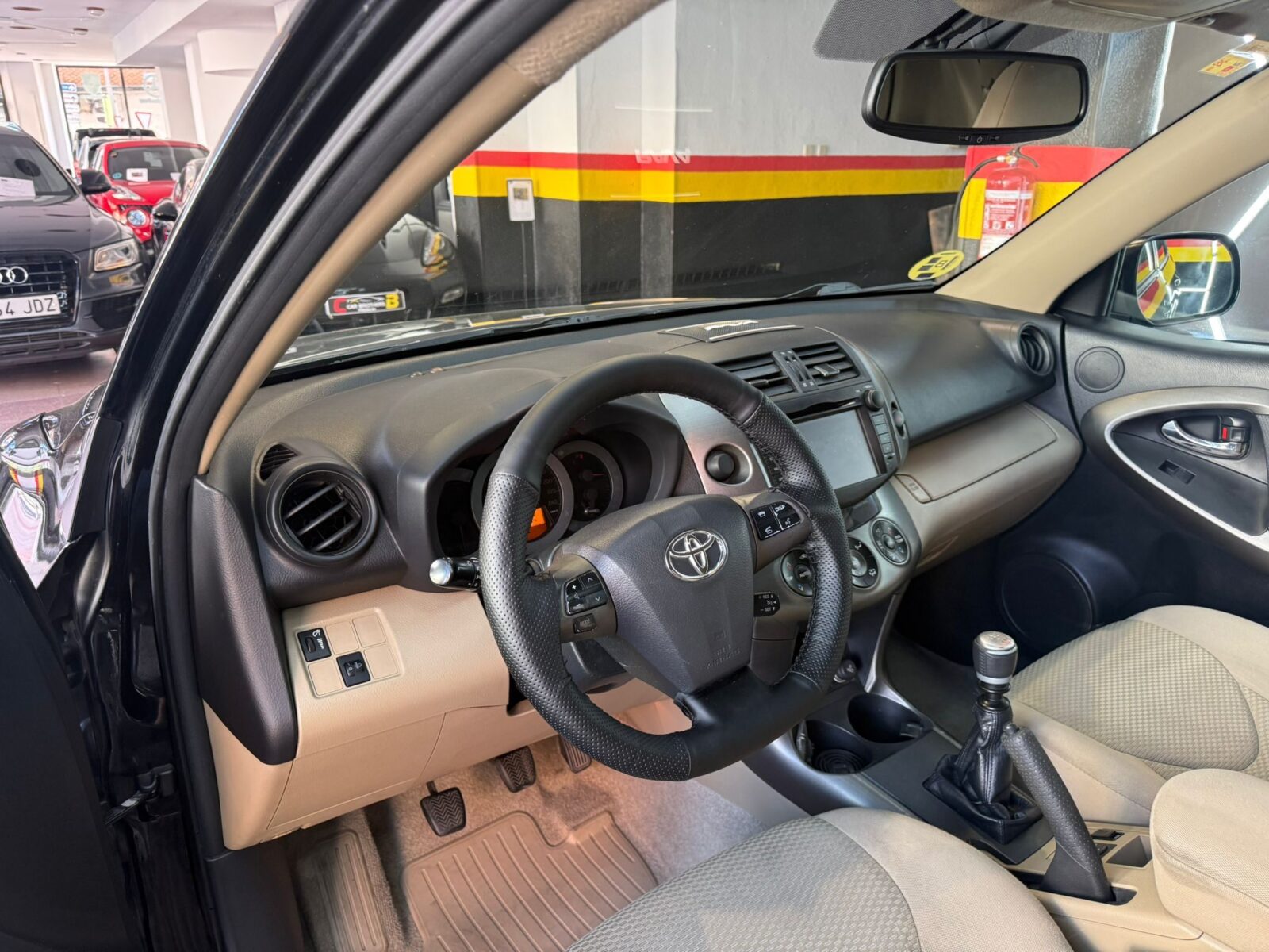TOYOTA RAV4 ADVANCE