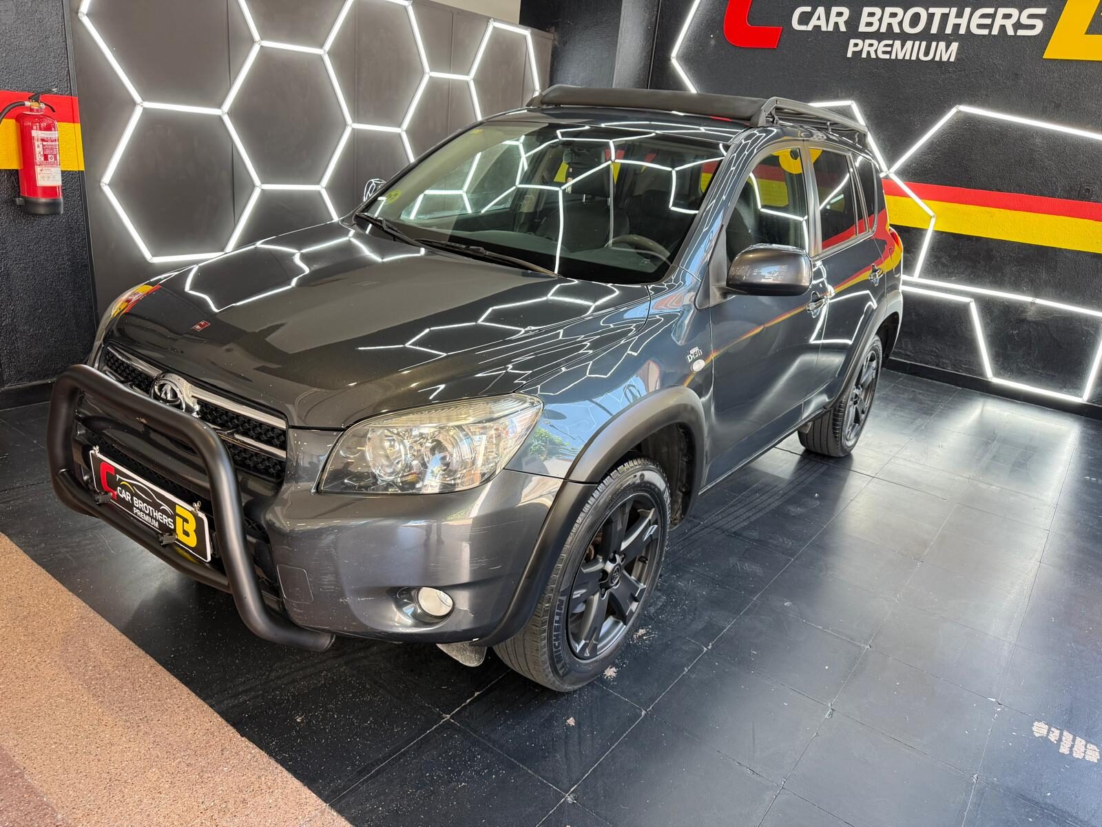 TOYOTA RAV4 2.2 D-cat premiun 