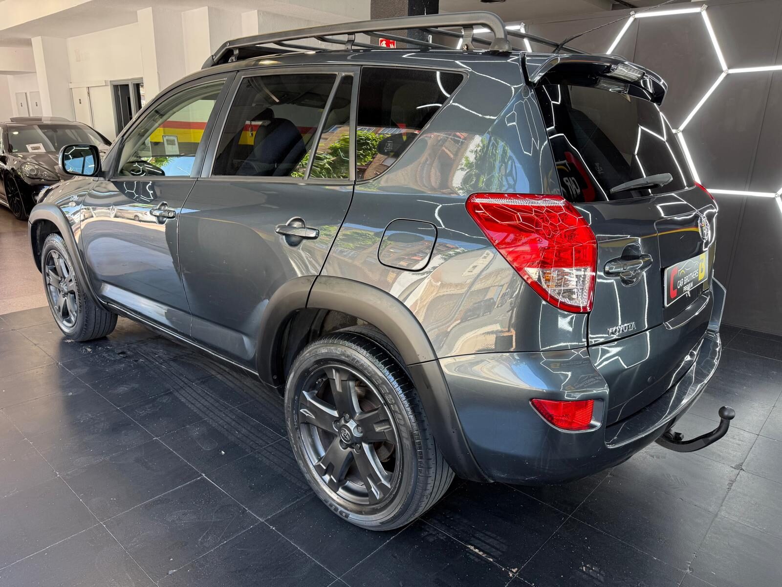 TOYOTA RAV4 2.2 D-cat premiun 