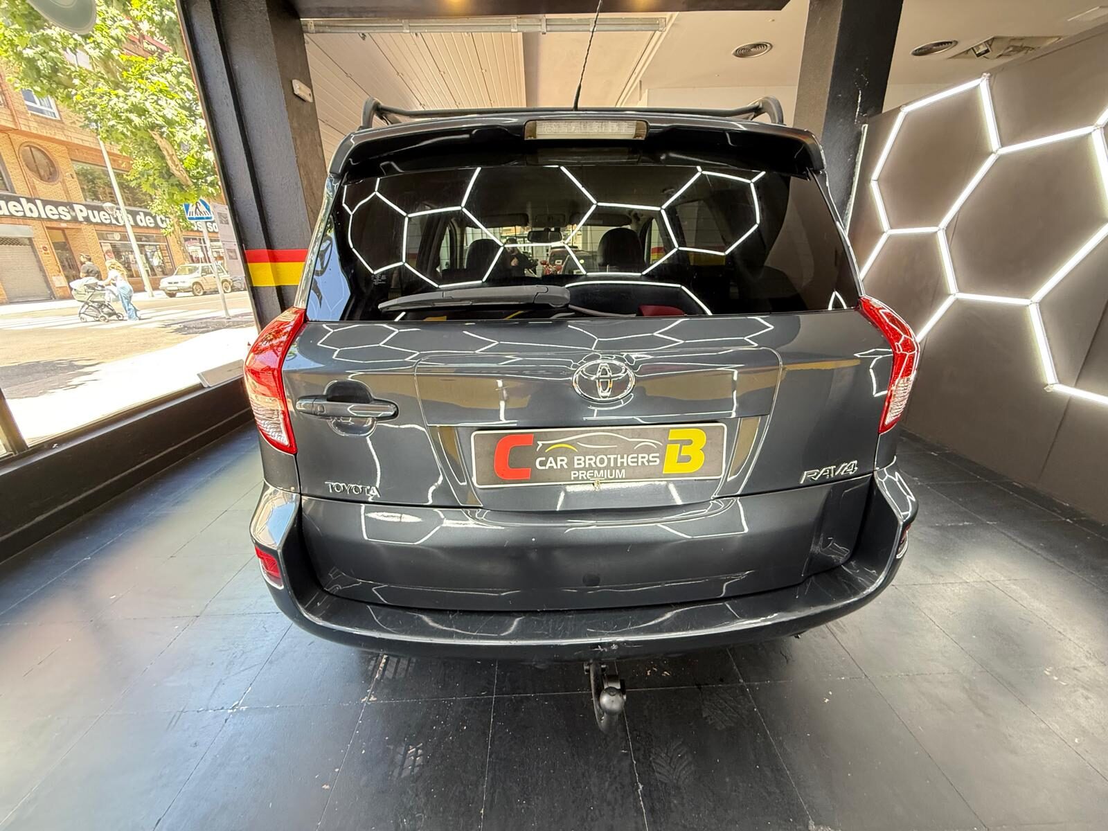 TOYOTA RAV4 2.2 D-cat premiun 