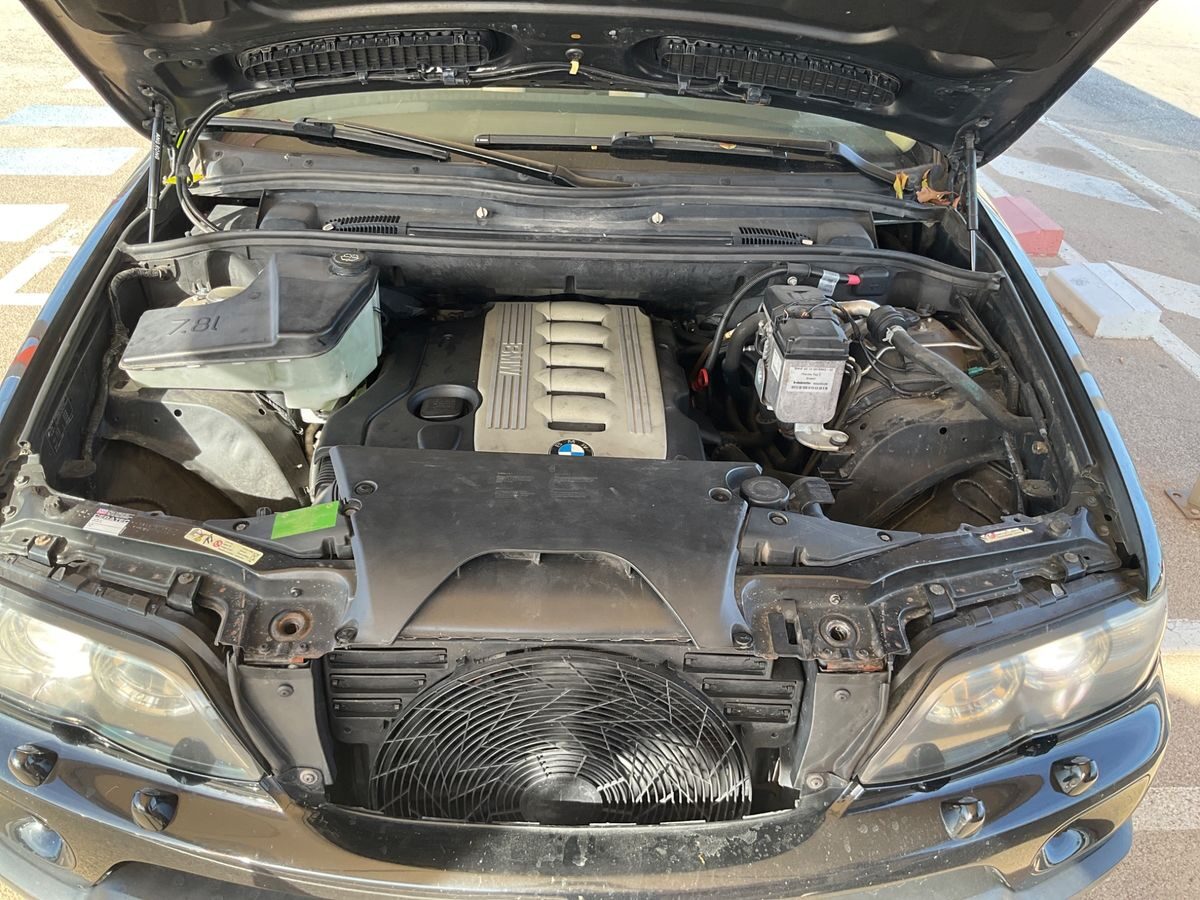 BMW X5 3.0 d 218