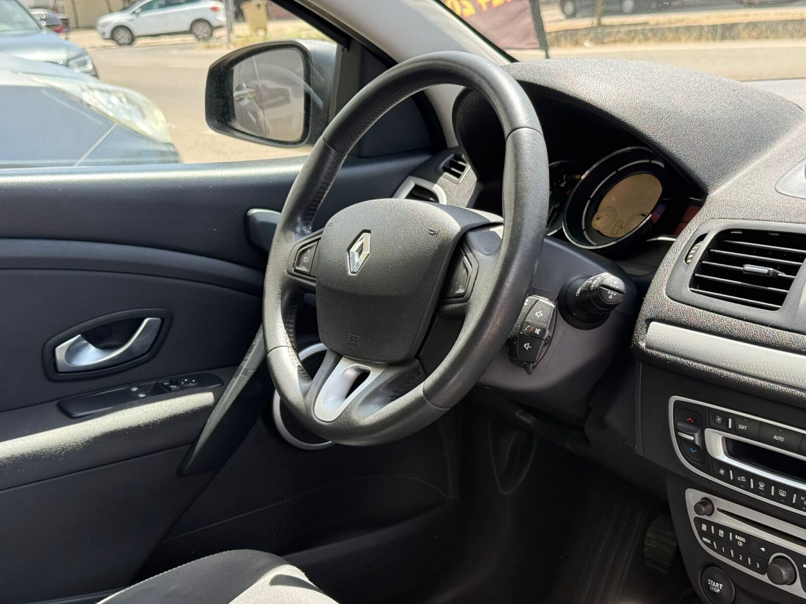 RENAULT Megane 1.9 dCi Dynamique