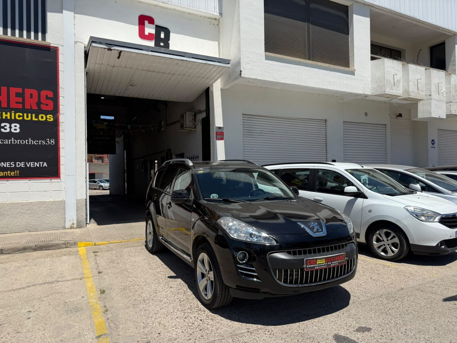 PEUGEOT 4007 sport