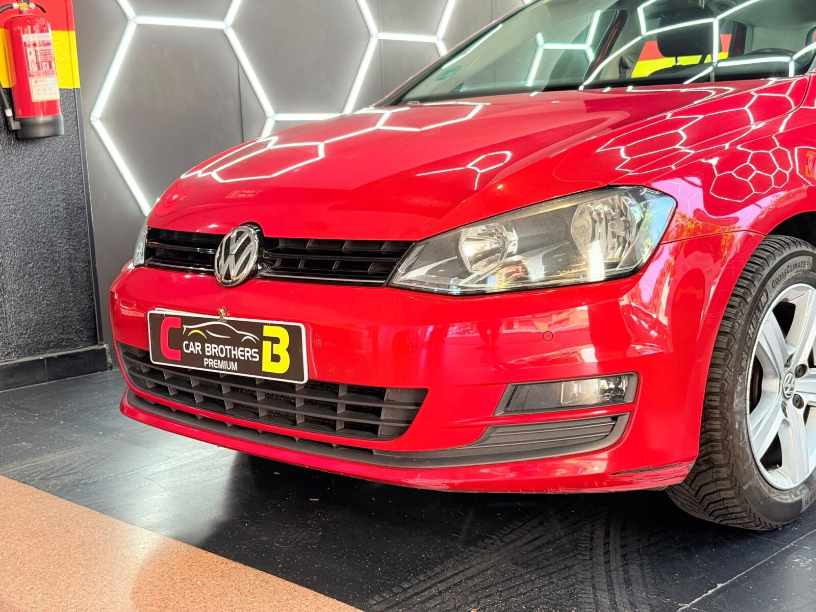 VOLKSWAGEN Golf 1.4 TSI ADVANCE BLUEMOTION
