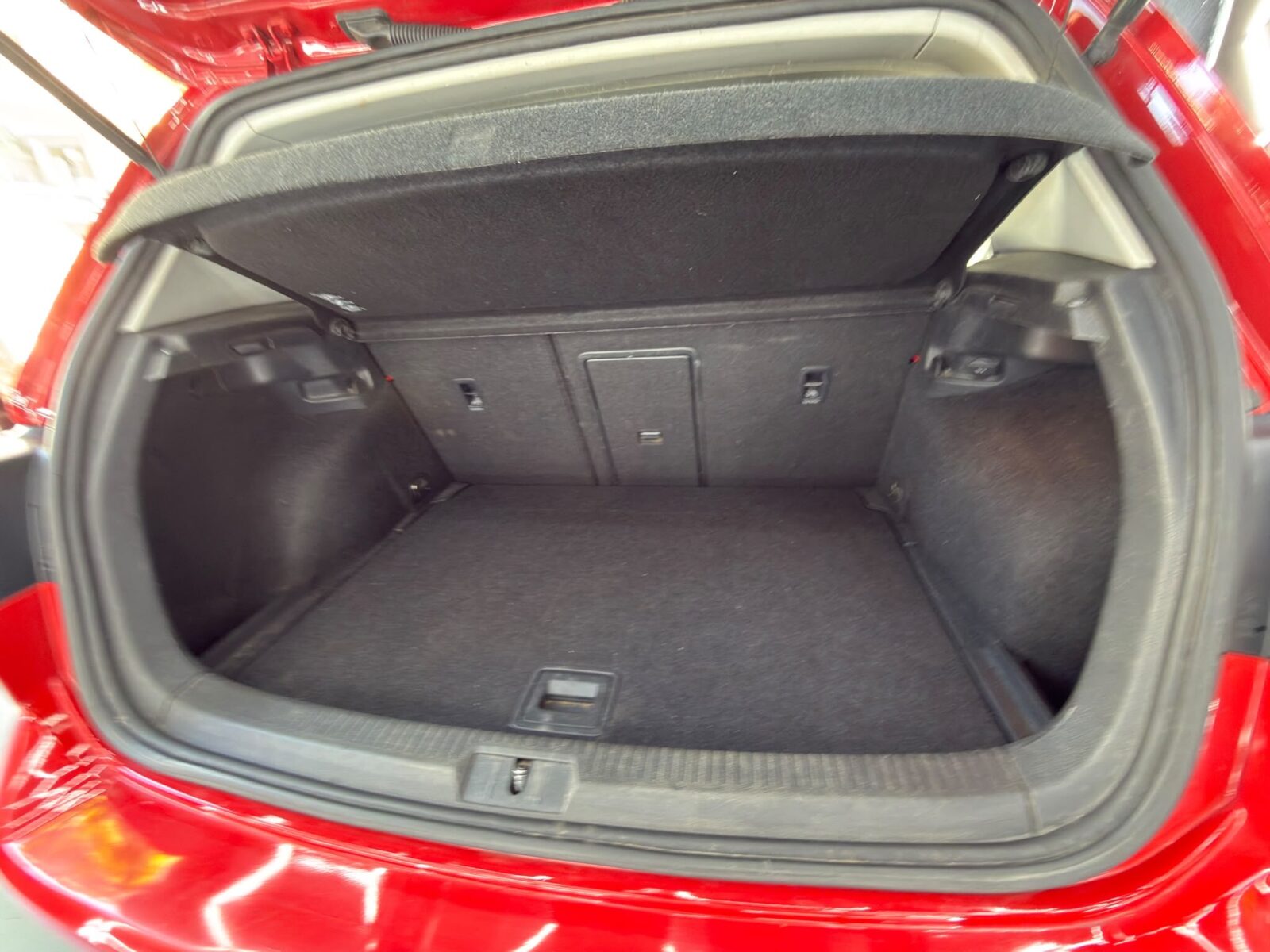 VOLKSWAGEN Golf 1.4 TSI ADVANCE BLUEMOTION
