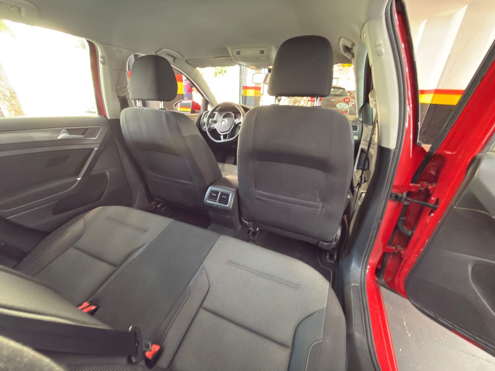 VOLKSWAGEN Golf 1.4 TSI ADVANCE BLUEMOTION