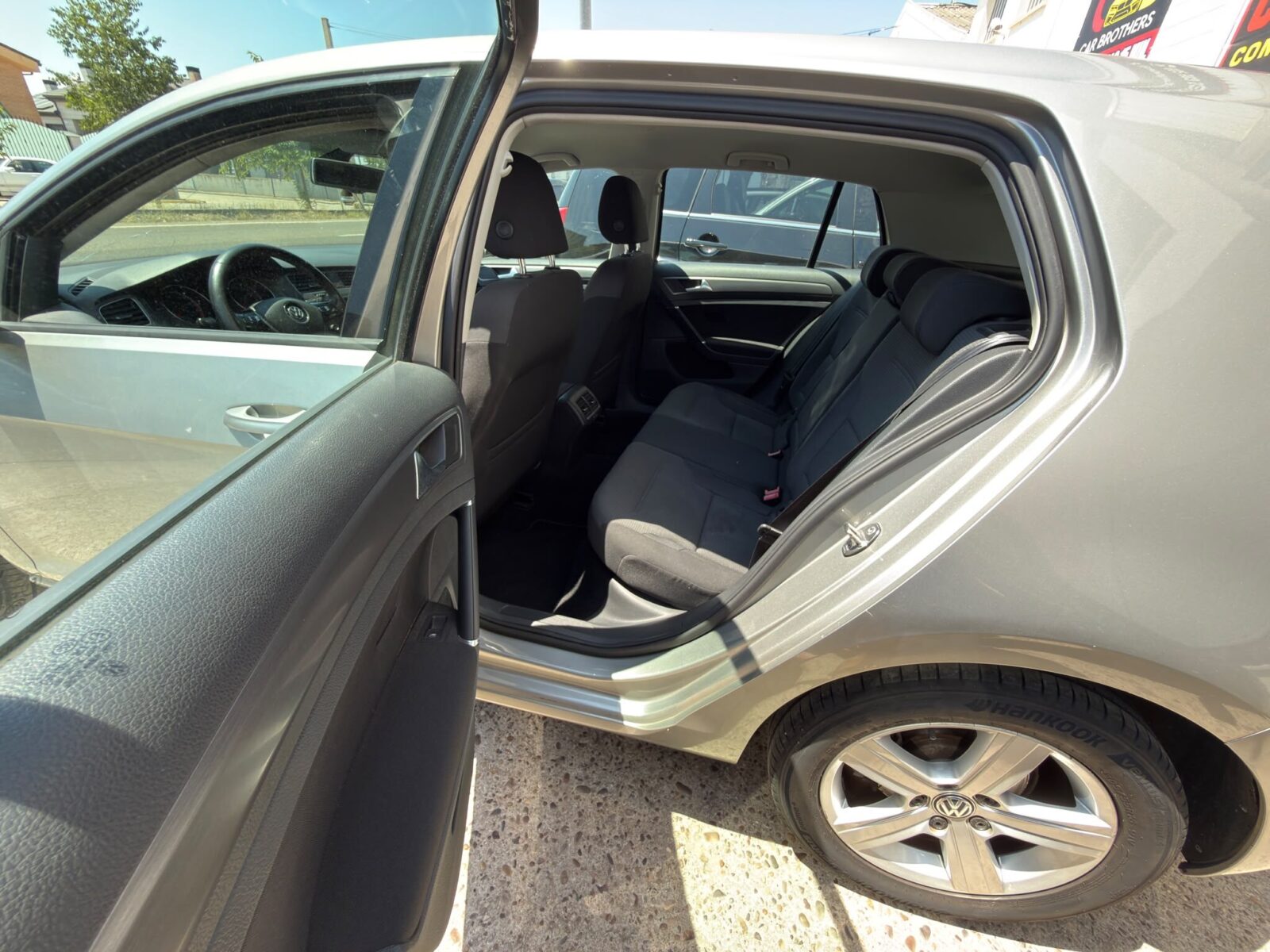 VOLKSWAGEN Golf 1.4 TSI ADVANCE BLUEMOTION TECH