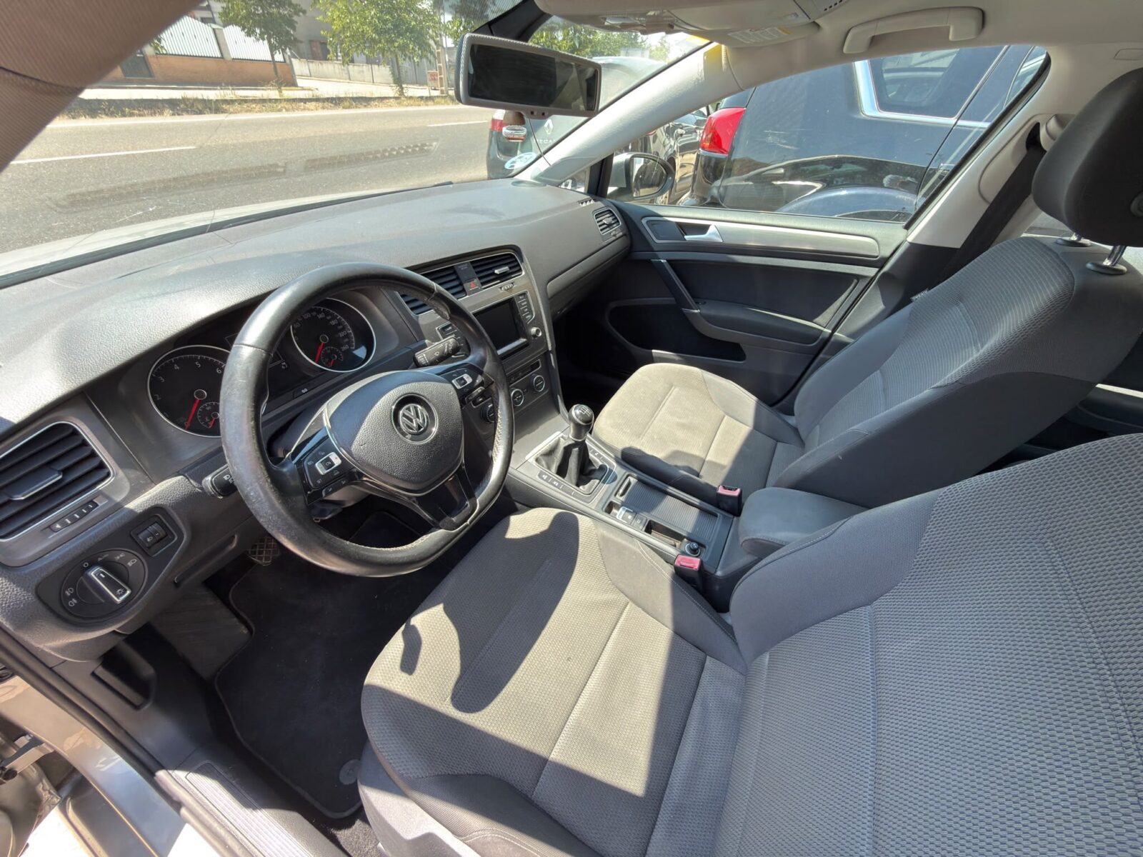 VOLKSWAGEN Golf 1.4 TSI ADVANCE BLUEMOTION TECH