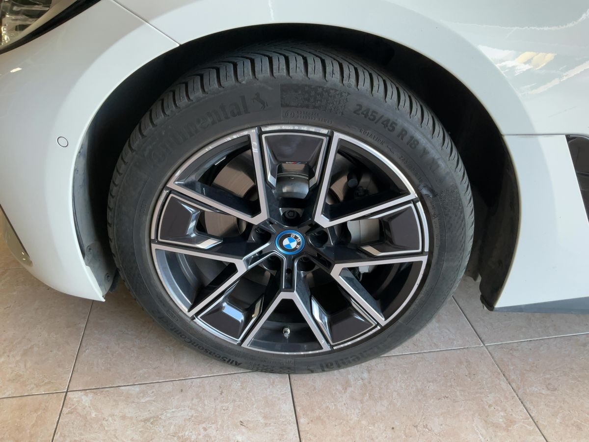 BMW i4 BMW i4 eDrive40 Gran Coupe M Sport