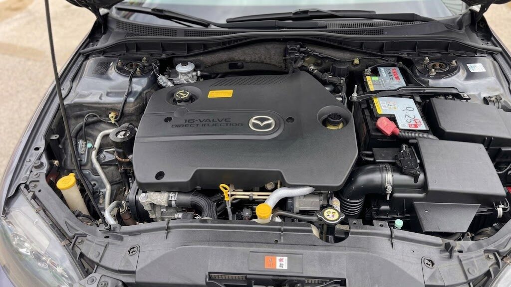 MAZDA 5 2.0 dynamic car play 