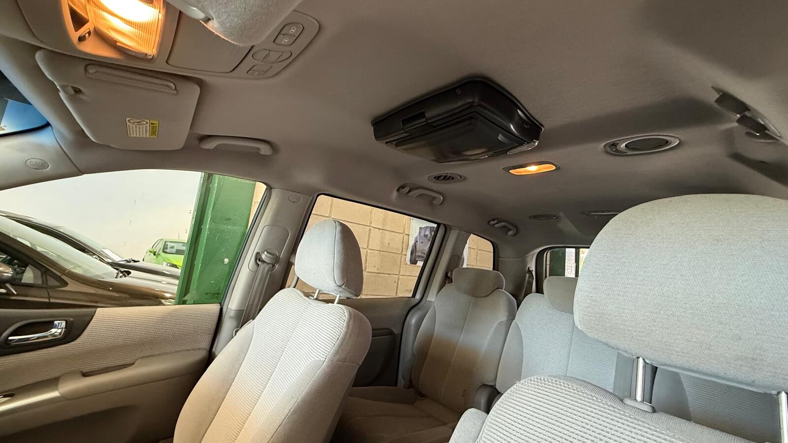 KIA carnival 2.9 vgx ex